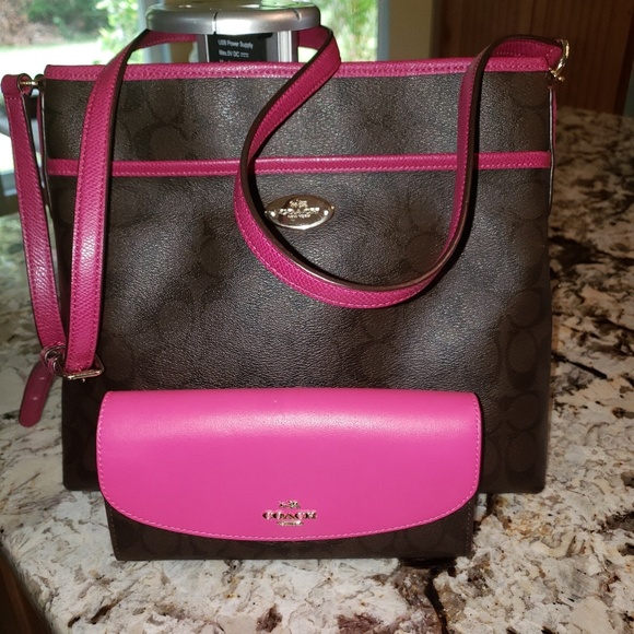 Coach Handbags - Coach crossbody and wallet
